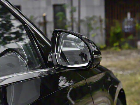 2026�� E 300 L �����˶���