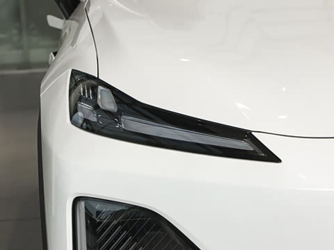 2026�� 300Ultra ��ΪǬ��ADS SE��