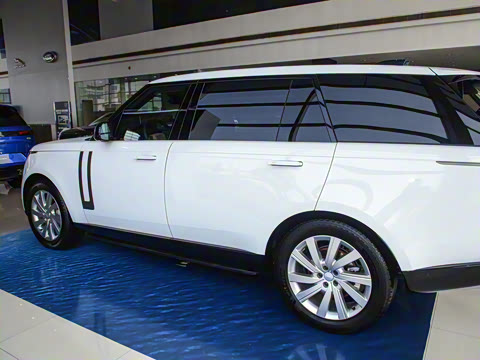 2025�� 3.0 L6 400PS ʢ���ӳ���