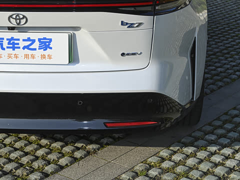 2026�� 710 Ultra�����״��