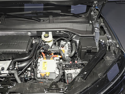 2026�� 1.5T 210KM������