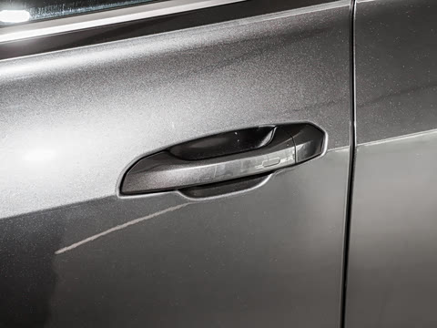 2024�� 45 TFSI ����������