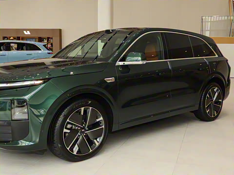 2025�� Pro ���ܻ��°�