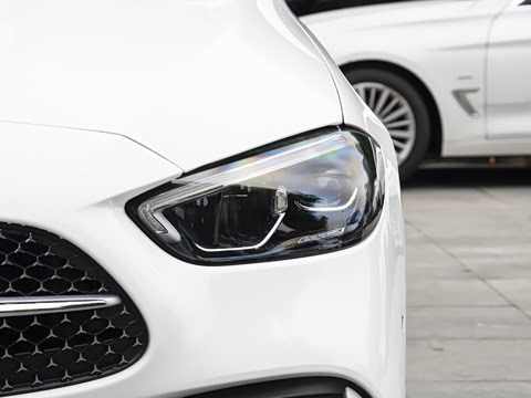 2026�� C 260 L �˶������