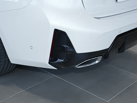 2026�� 325Li M�˶���װ