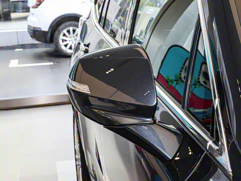 2025�� 2.0T ���������������������