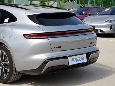 2026�� Max