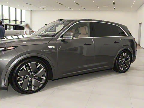 2025�� Max ���ܻ��°�