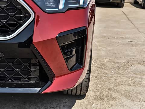 2026�� sDrive25i M�˶���װ