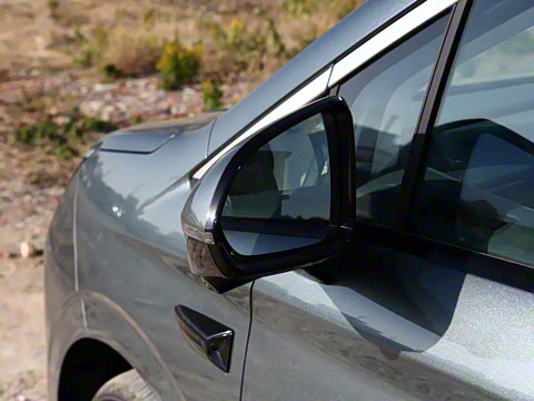 2026 DM-i 1.5T 218KM Խ