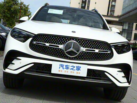 2025�� �Ŀ� GLC 300 L 4MATIC ������ 5��