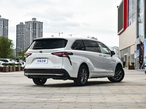 2027�� 2.5L ˫������������