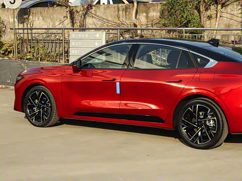 2026  2.0T  EcoBoost  