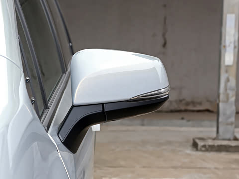 2026�� 2.5L ˫������������