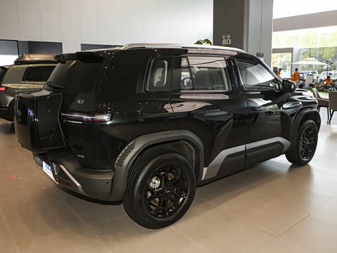 2025�� 501KM ����Pro��