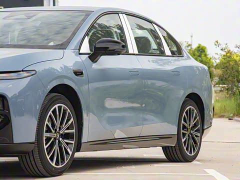 2025�� 550������