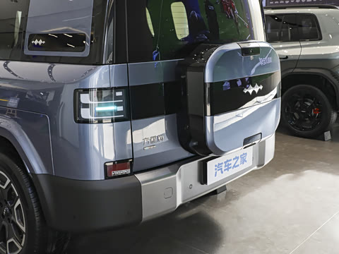 2026�� EV 675KM ���������