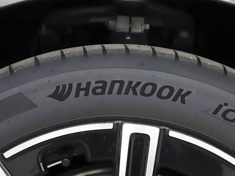 2026�� �ȷ�quattro��