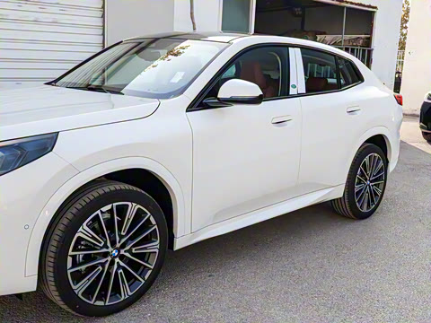 2025�� xDrive25i M�˶���ҹ��װ