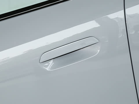 2026�� xDrive30L ������ M�˶���ҹ��װ