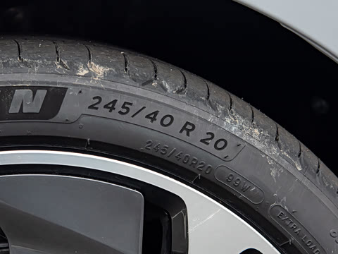 2026�� 100kWh Touring