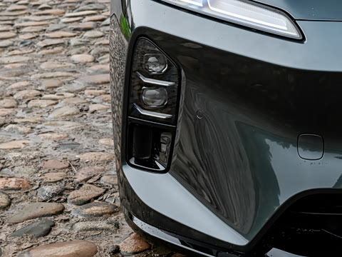 2026�� ��Ȼ�澳�� 100kWh Touring