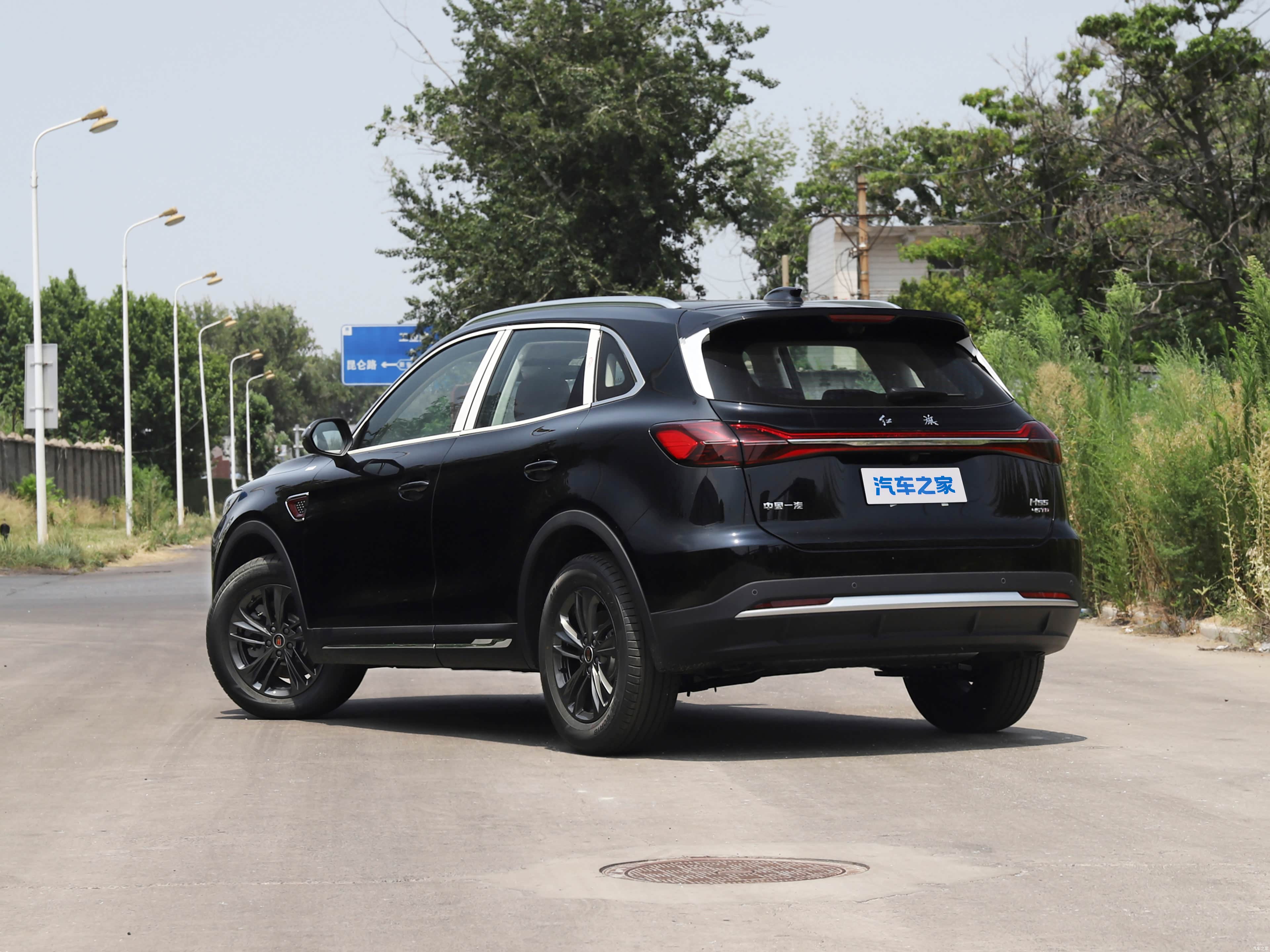 Hongqi HS5, миниатюра 5