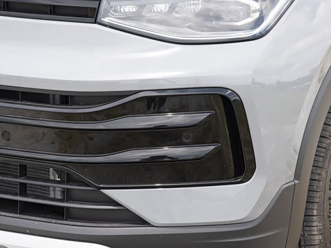 2026�� ���� 300TSI �����