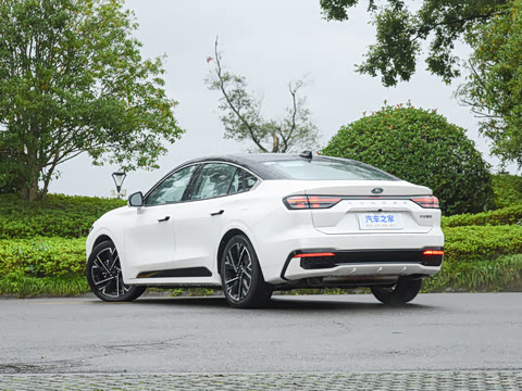 2026  2.0T  EcoBoost  