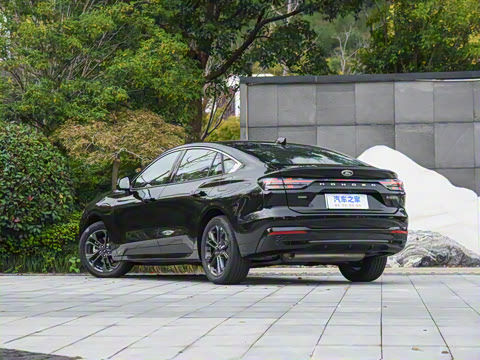 2026 1.5T  EcoBoost E 춯 