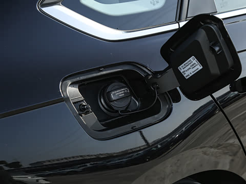 2026�� Pro 300TSI ���ݰ�