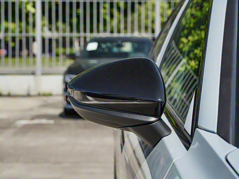 2026�� 2.0T �˶���