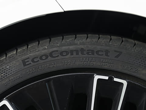 2025�� 240����Ultra