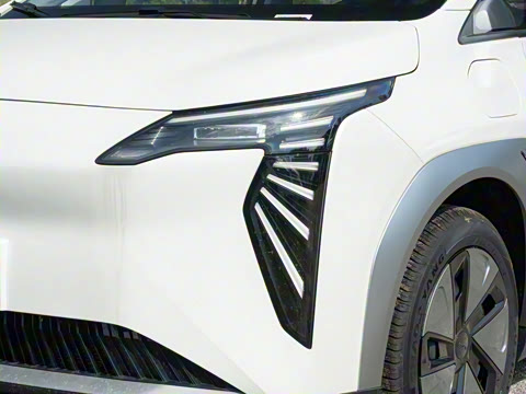 2025�� Plus 430 ������