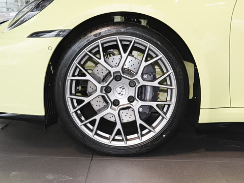 2026�� Carrera 3.0T