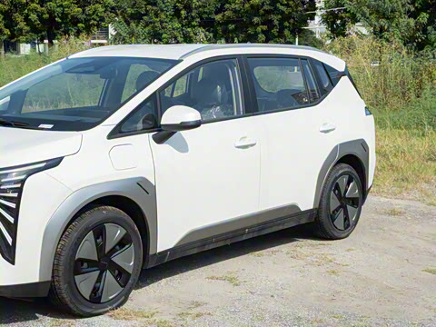 2025�� Plus 430 ������