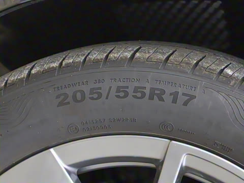 2026�� ���L 300TSI �趯��