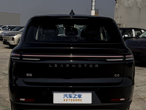 2027�� 660������