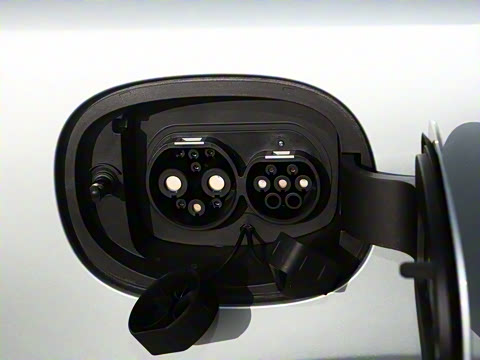 2025�� EV 470KM������