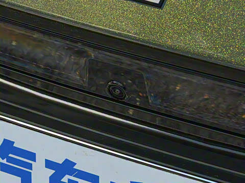 2025�� 240����Ultra�˶���