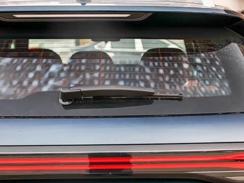 2027�� 2.0T ˫������������