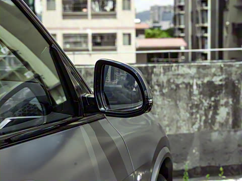 2025�� xDrive 40Li ������M�˶���ҹ��װ