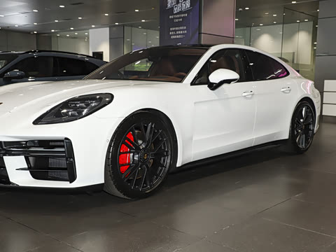2026�� Panamera GTS 4.0T