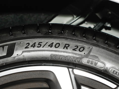 2025�� Զ����װ�޶��� 100kWh