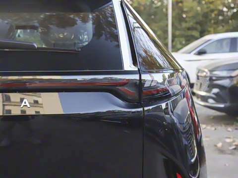 2025�� ����200 Air+