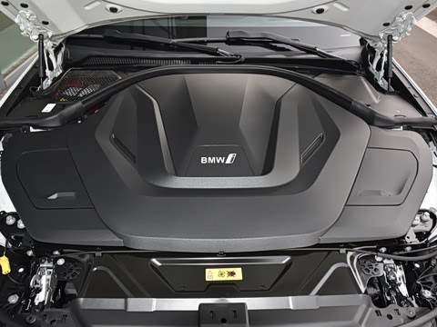 2026�� �Ŀ� eDrive 40 L ��ҹ��װ