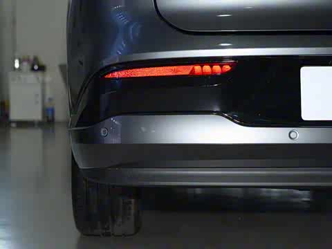 2025�� 185KM�����