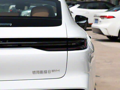 2025�� 60km EM-i ������