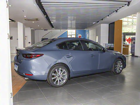 2025�� 2.0L �Զ����Ű�