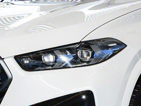 2024�� X6 M ������